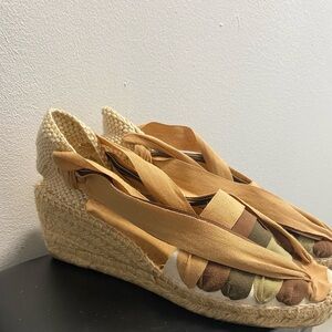 Stylish Tan Espadrille Wedge Sandals